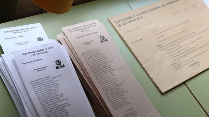 Retiradas las papeletas de Andecha Astur en colegios electorales de Gijón y Avilés