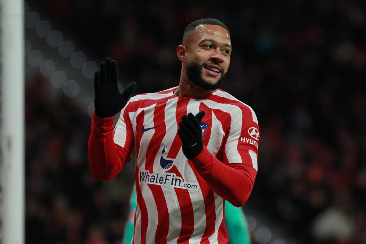 Memphis con el Atlético de Madrid