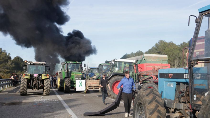 El Gremi de la Pagesia desconvoca els talls de carreteres d’aquest dilluns després d’un acord amb el Govern