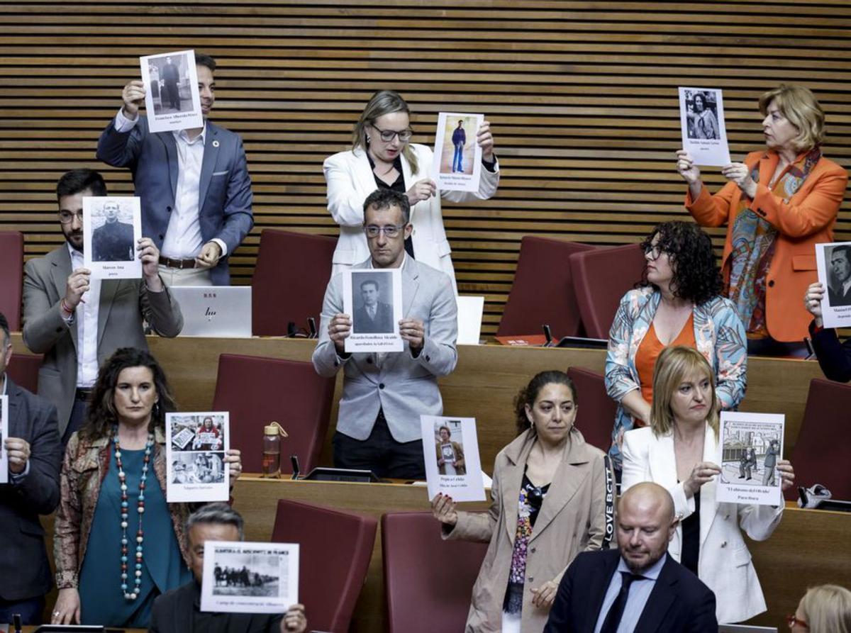 PP i Vox tramiten a València les seves lleis entre crits  de "vergonya"