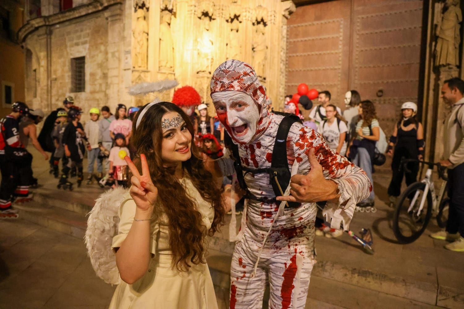 València se disfraza para celebrar Halloween