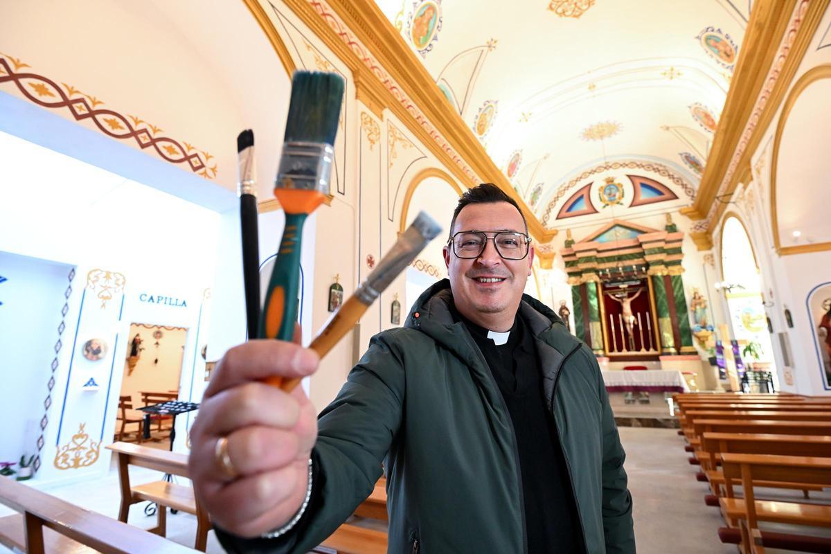 El sacerdote de Crevillent que pintó los frescos de la iglesia de La Marina en Elche