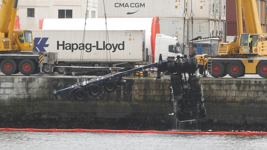 Los forenses harán más pruebas para aclarar si el camionero muerto sufrió un ataque cardíaco