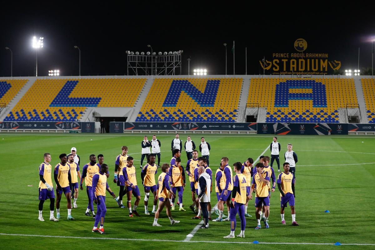 Las mejores imágenes de la previa del clásico Madrid - Barça de la Supercopa