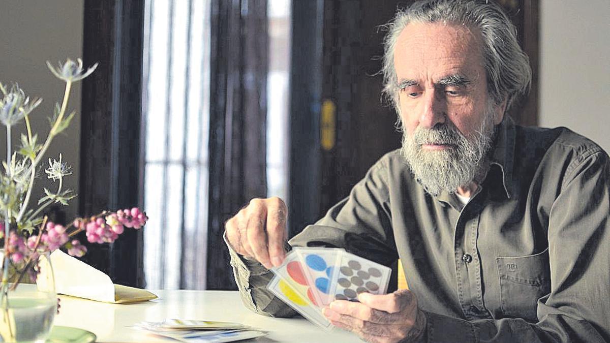 Isidoro Valcárcel Medina, en una de sus ‘situaciones’.