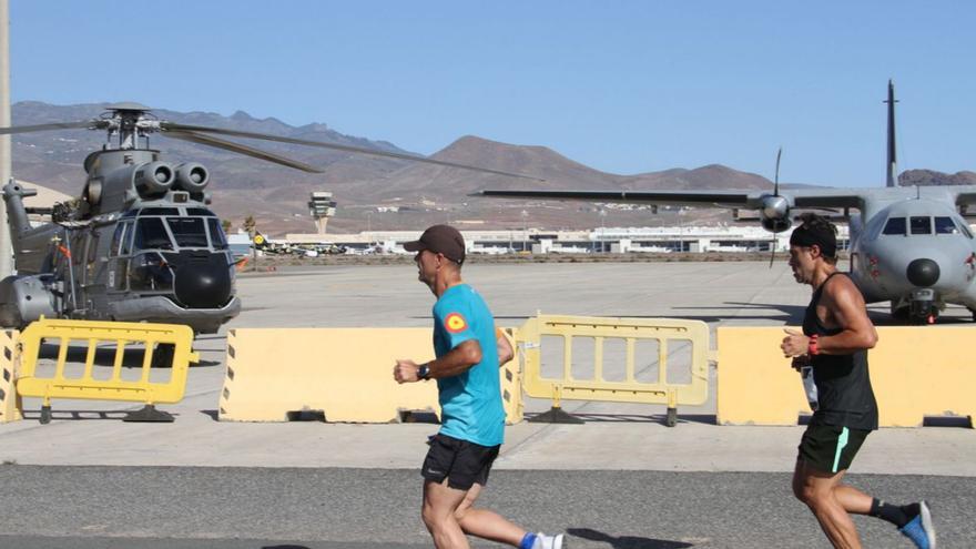 Javier Fernández y Desirée Henríquez vuelan en Gando