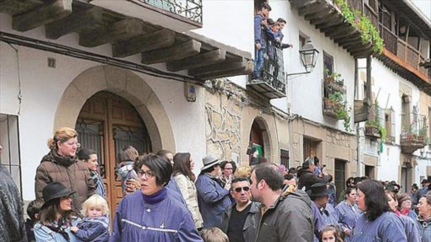 Villanueva ajustició ayer al Pero-Palo sin protestas de los animalistas