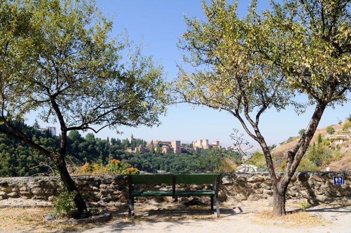 Vista de la Alhambra desde el barrio del Sacromonte.