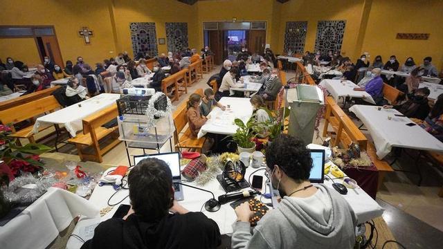 Quina solidària de l’esplai Sant Pau per a la Marató de TV3 del 2021. | MARC MARTÍ