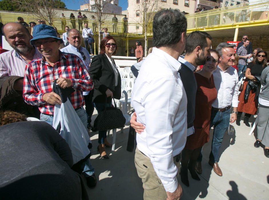 Más de 200 personas asisten al acto de precampaña de Francesc Sanguino celebrado en Las Cigarreres y al que ha asistido la la vicesecretaria general del PSOE, Adriana Lastra