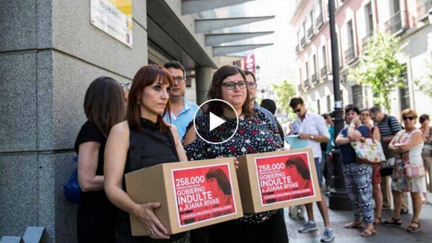 250.000 firmas para pedir el indulto de Juana Rivas