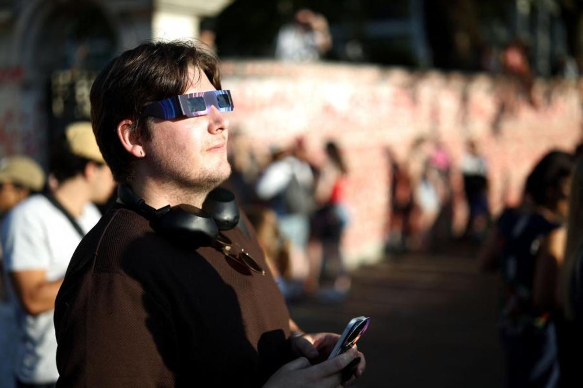 Las primeras imágenes del eclipse Las primeras imágenes del eclipse