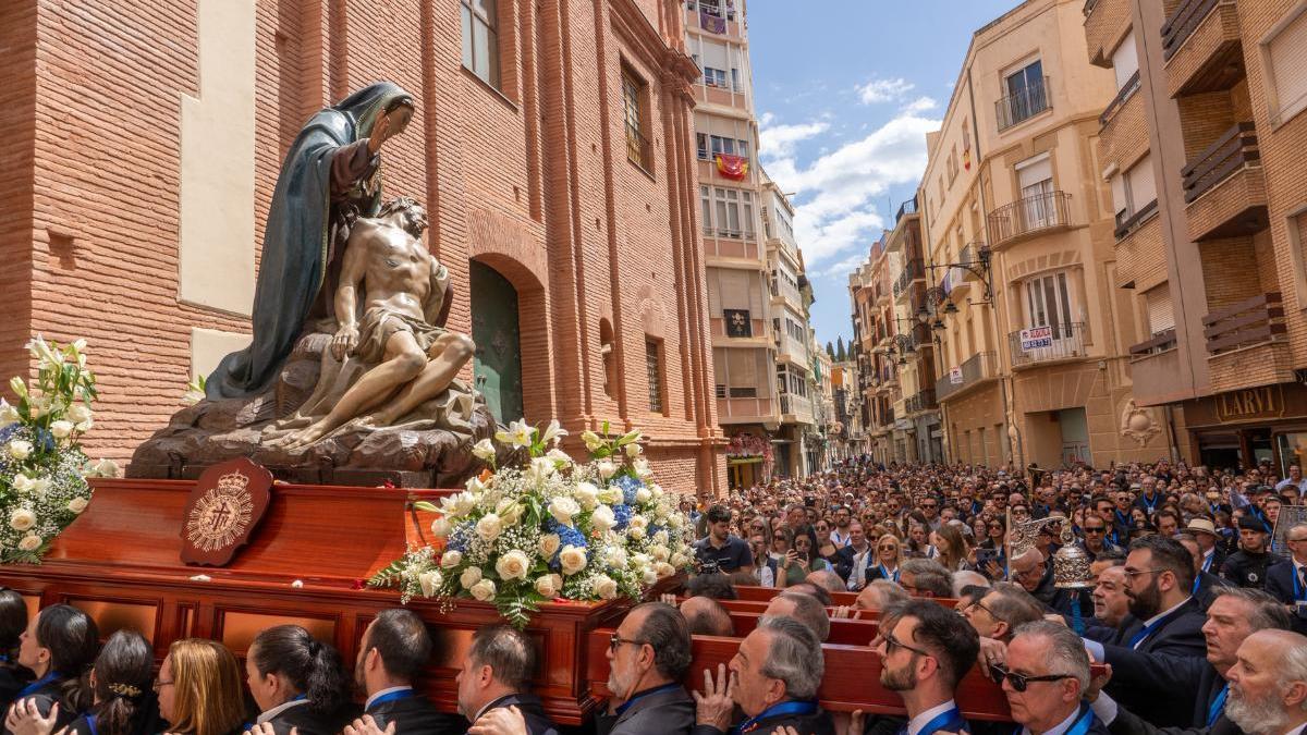 Imagen de archivo de la procesión extraordinaria de la Virgen de la Piedad por su centenario.