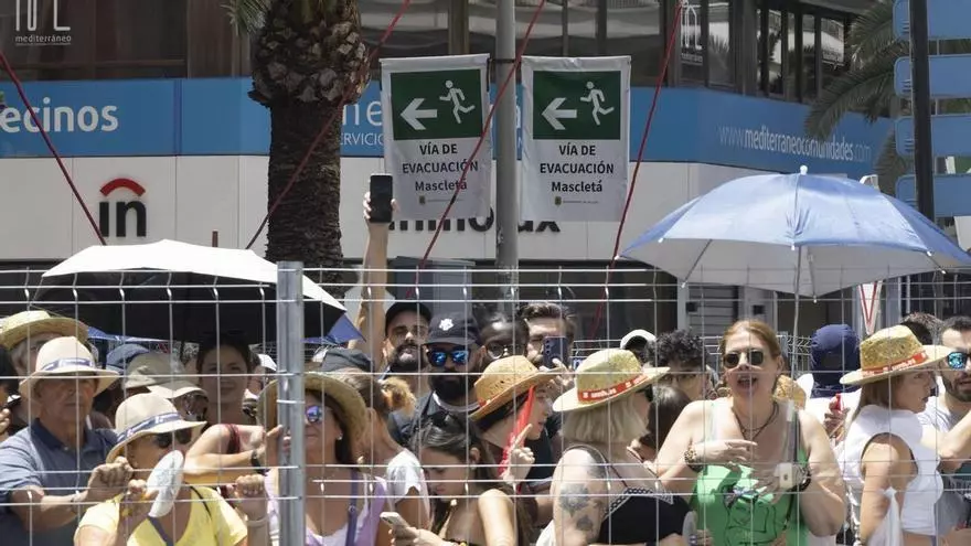Así ha sido el primer día de aplicación de las nuevas medidas de seguridad en Luceros para la mascletà de Alicante