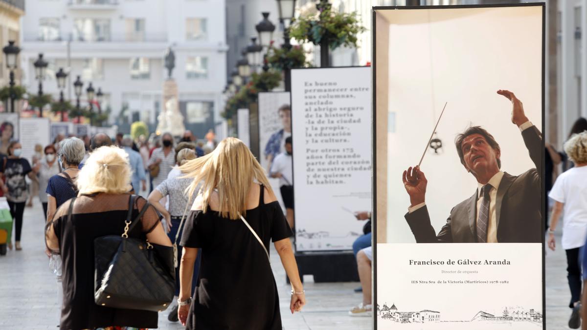 175 aniversario de los institutos Gaona y Martiricos en una exposición en la calle Larios