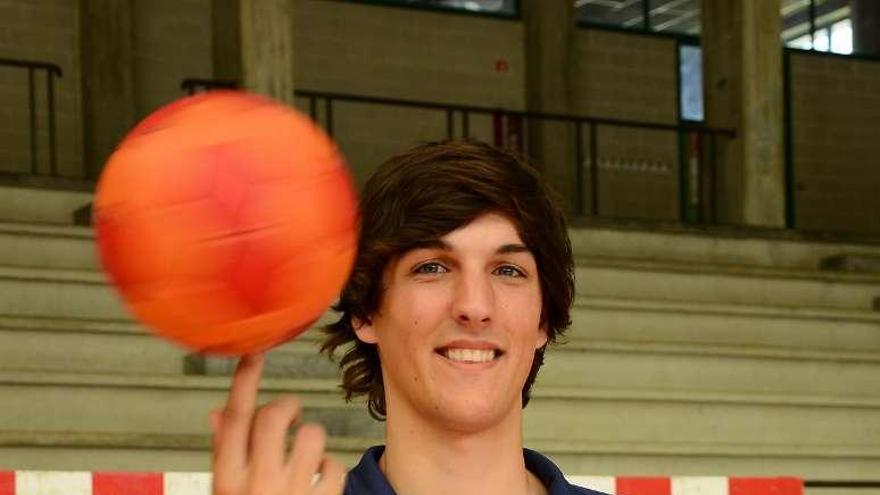 David Iglesias, con el uniforme del Bueu Atlético.