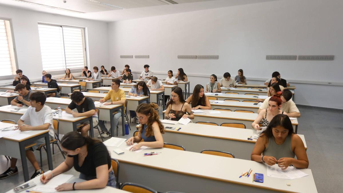 Examen de EBAU del pasado 5 de junio en la Politècnica de València.