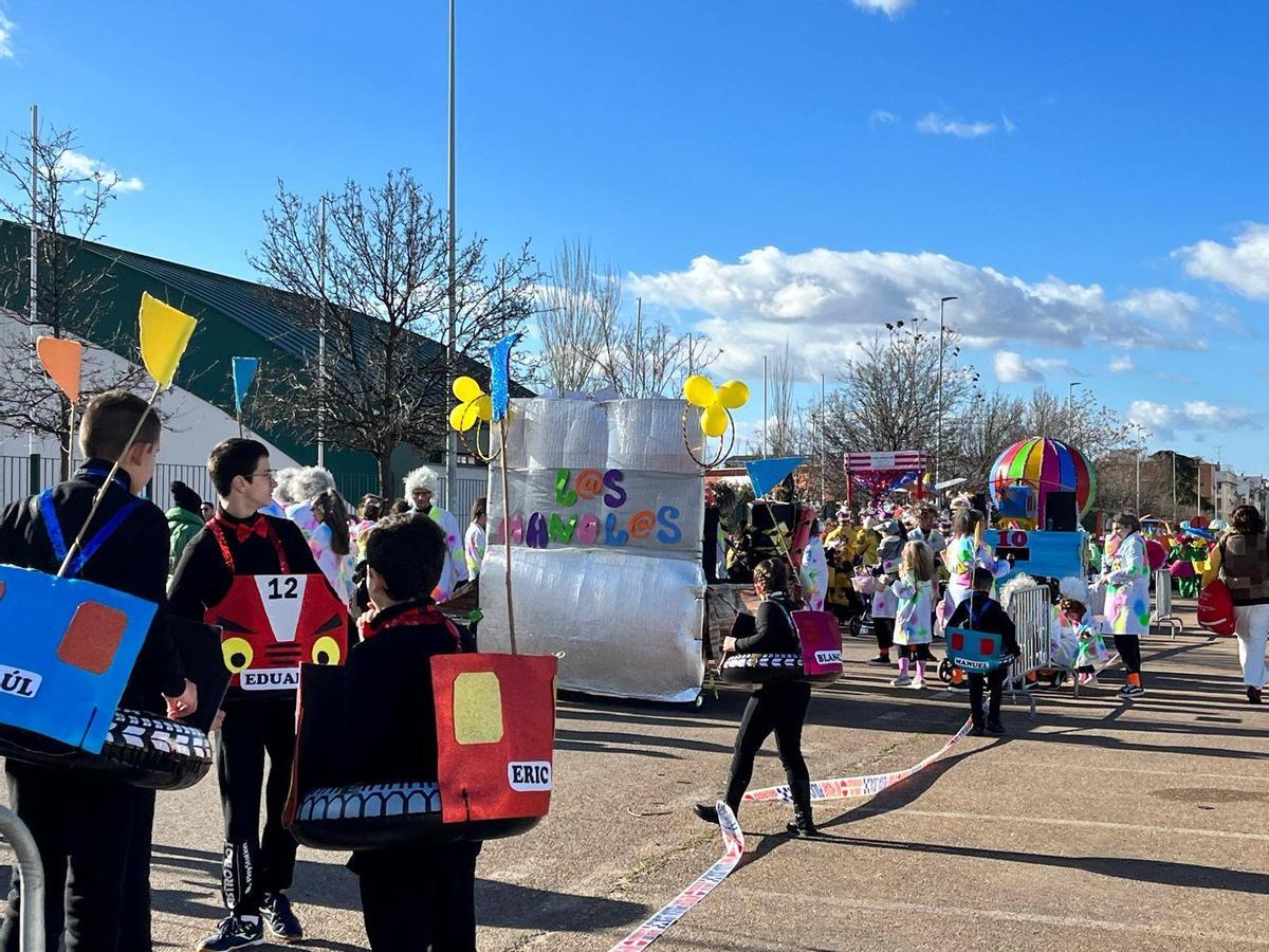 Desfile carnaval de calle en Almendralejo.