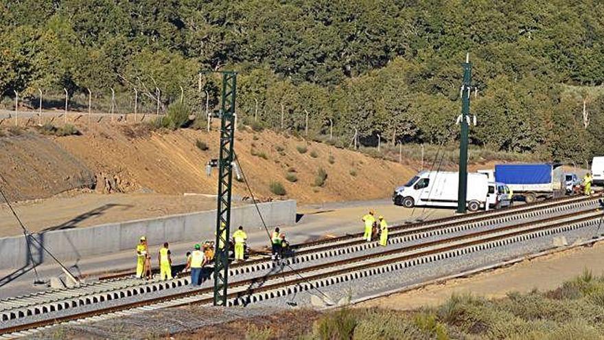 Obras del AVE en Sanabria.