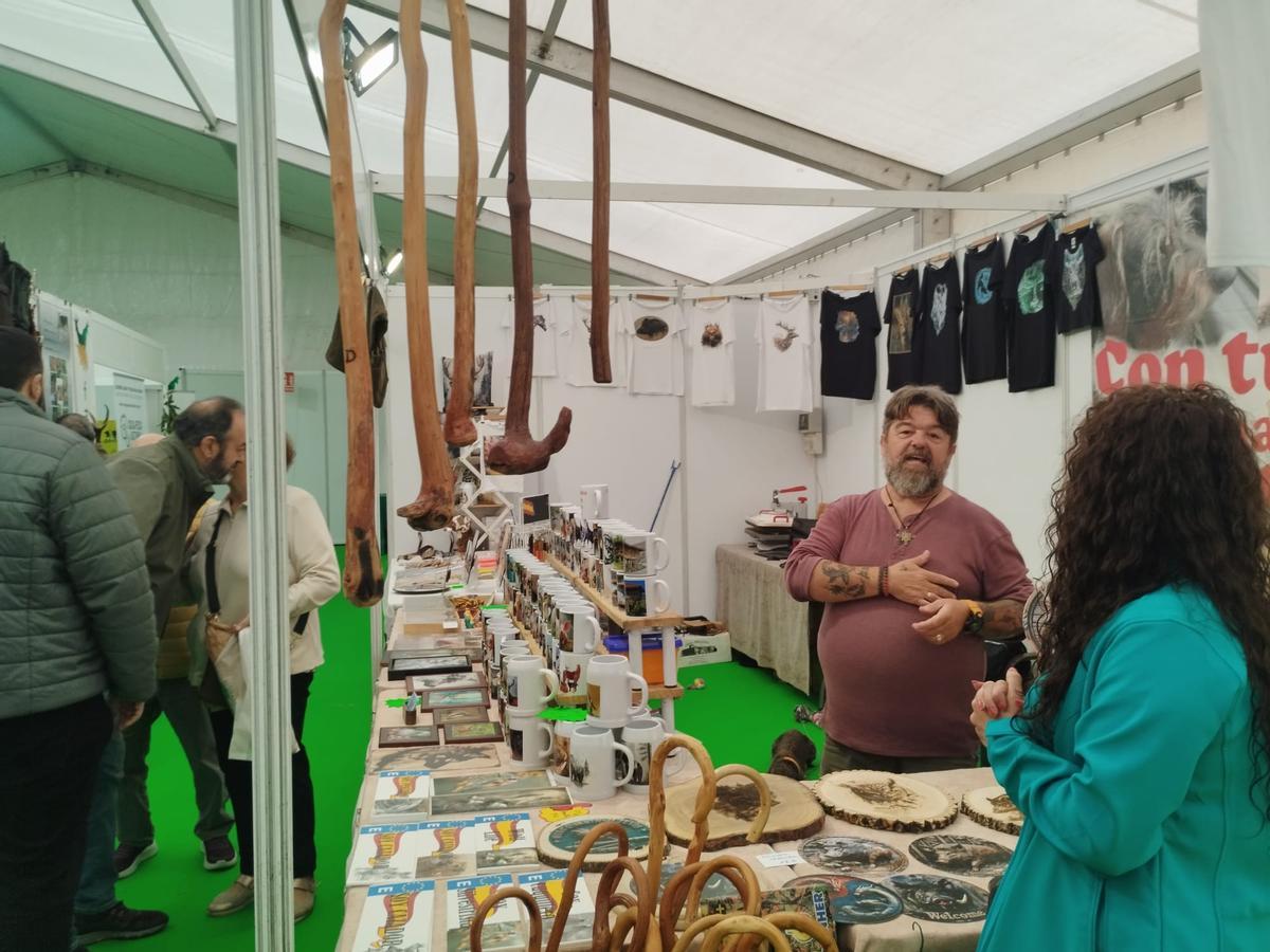 La jornada dominical de la Feria del Salmón de Cornellana (Salas), en imágenes