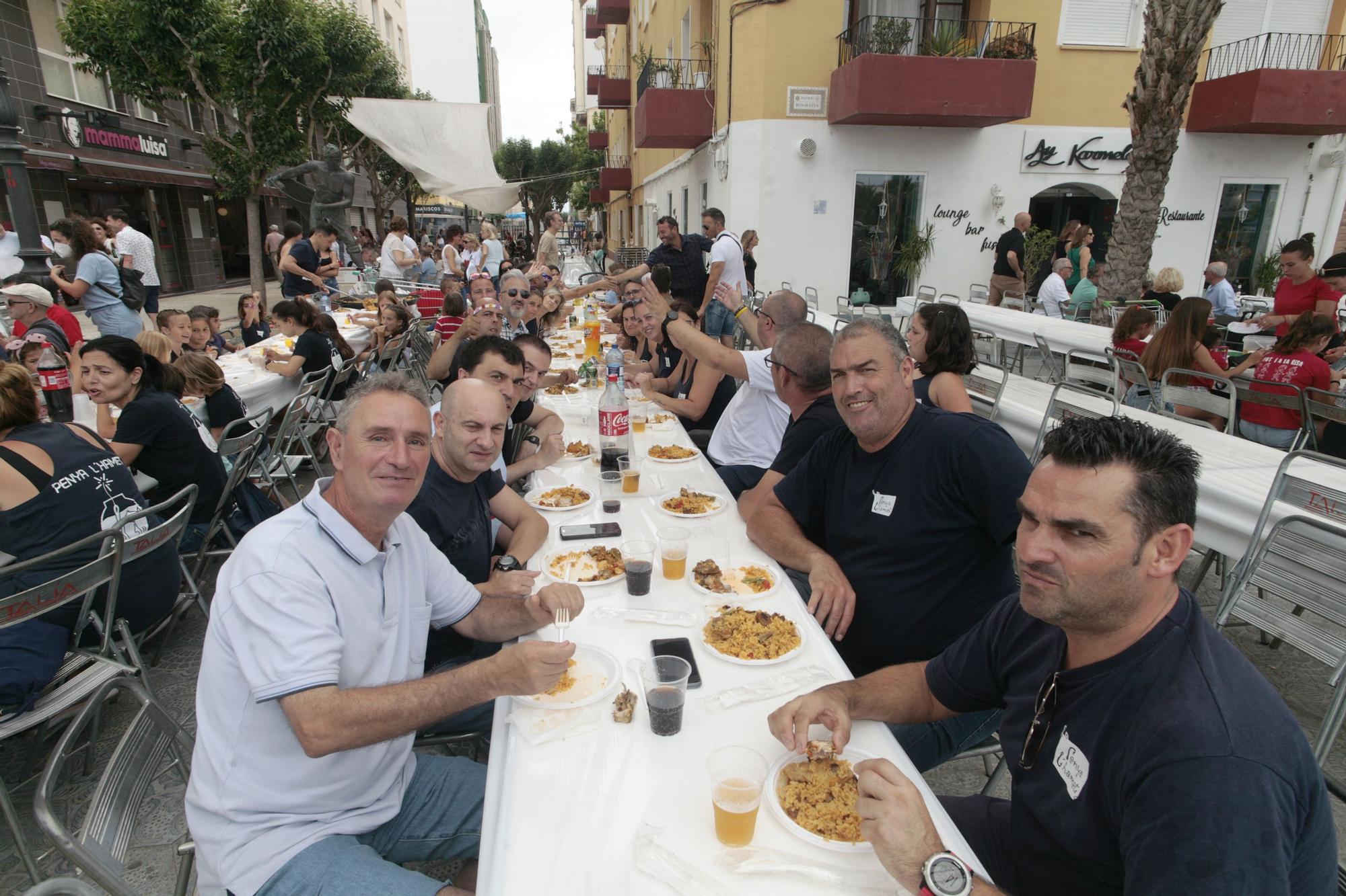 El Grau de Castelló celebra su paella popular por Sant Pere