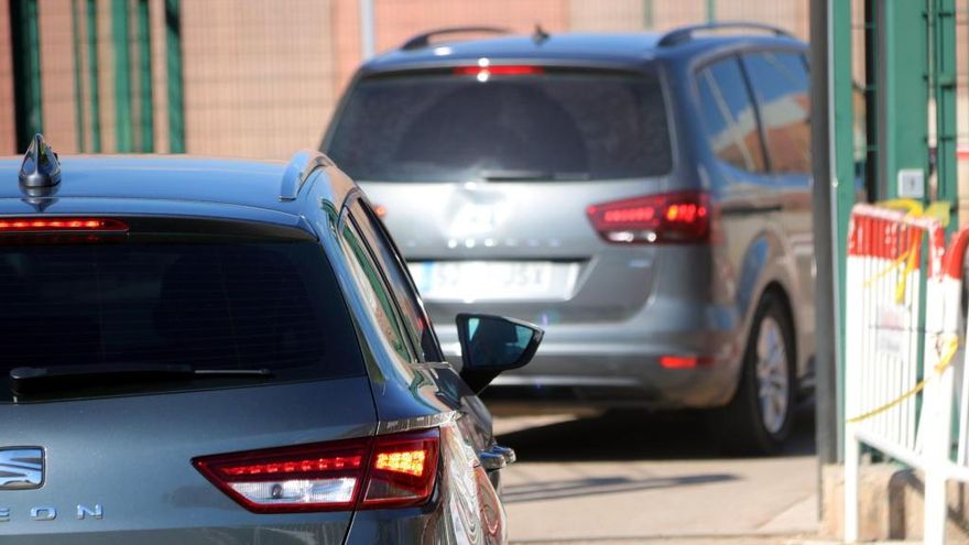 Imatge del vehicle amb el qual Colau ha accedit a Lledoners