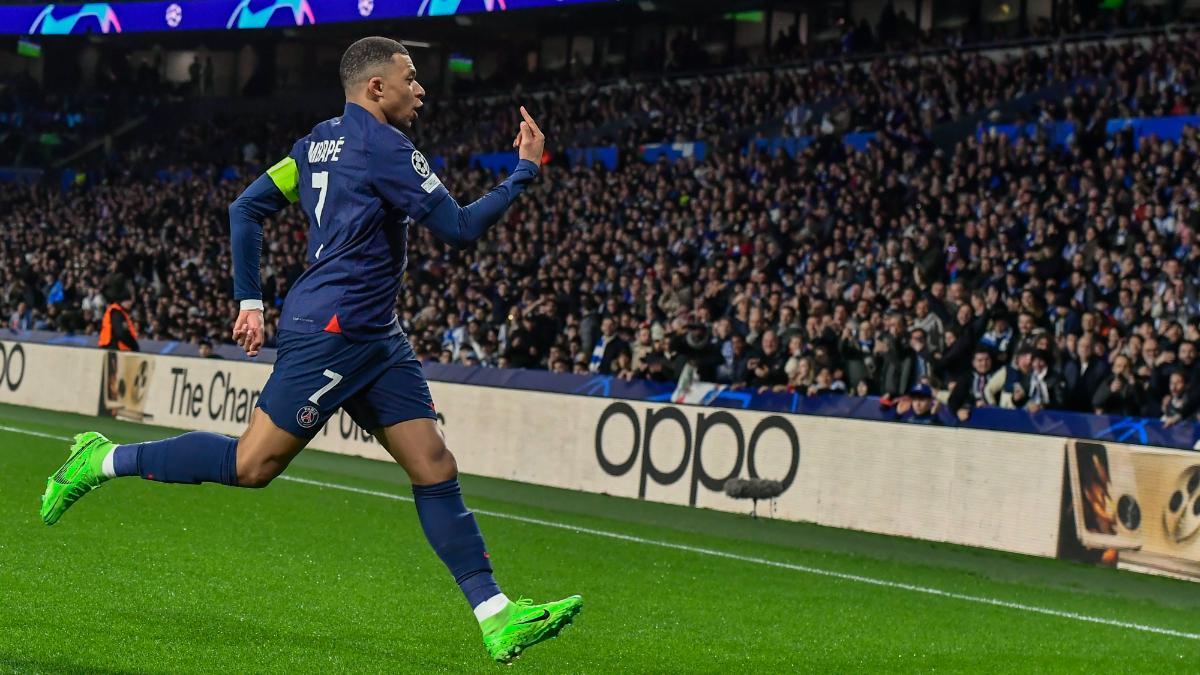 Mbappé celebrando su gol a la Real