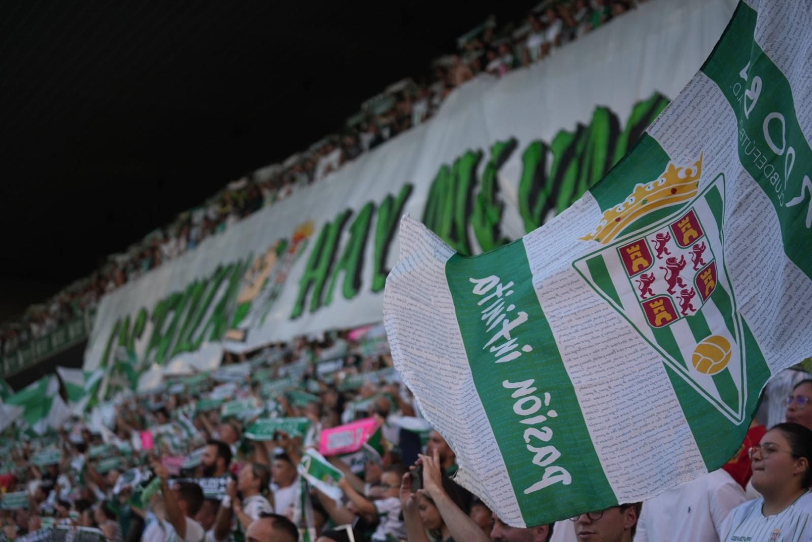 Córdoba CF-Barcelona Atlétic | La afición cordobesista, en imágenes