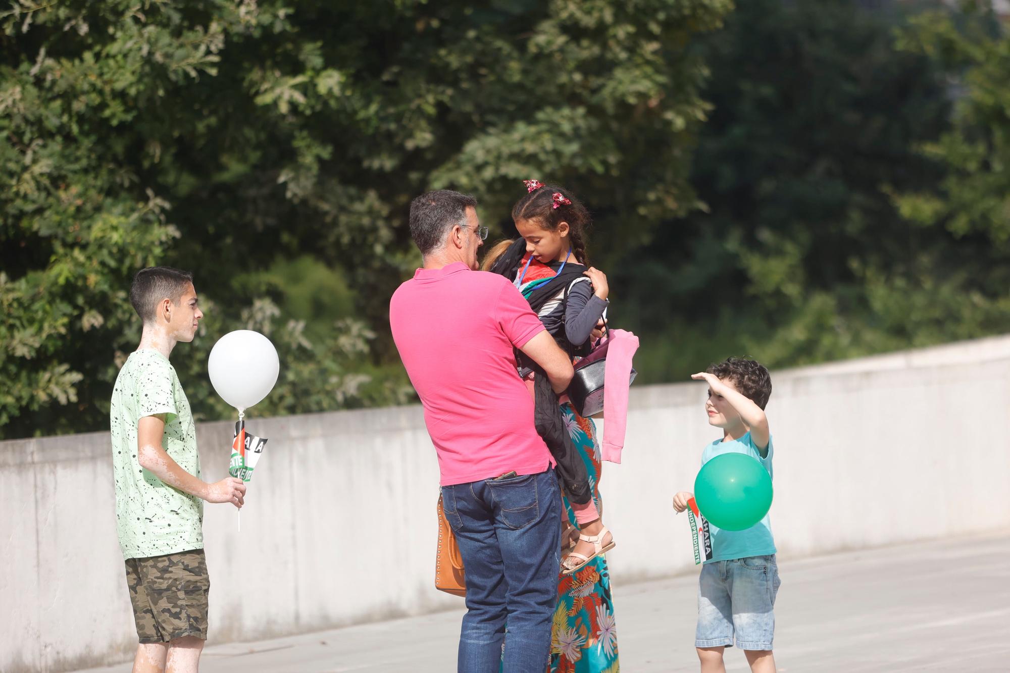 En Imágenes: La llegada de los niños saharauis vuelven a Asturias entre "emoción y nervios"