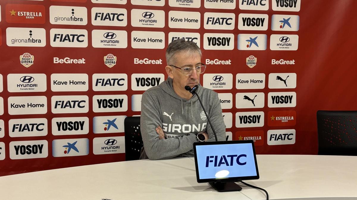 Moncho Fernàndez durant la roda de premsa