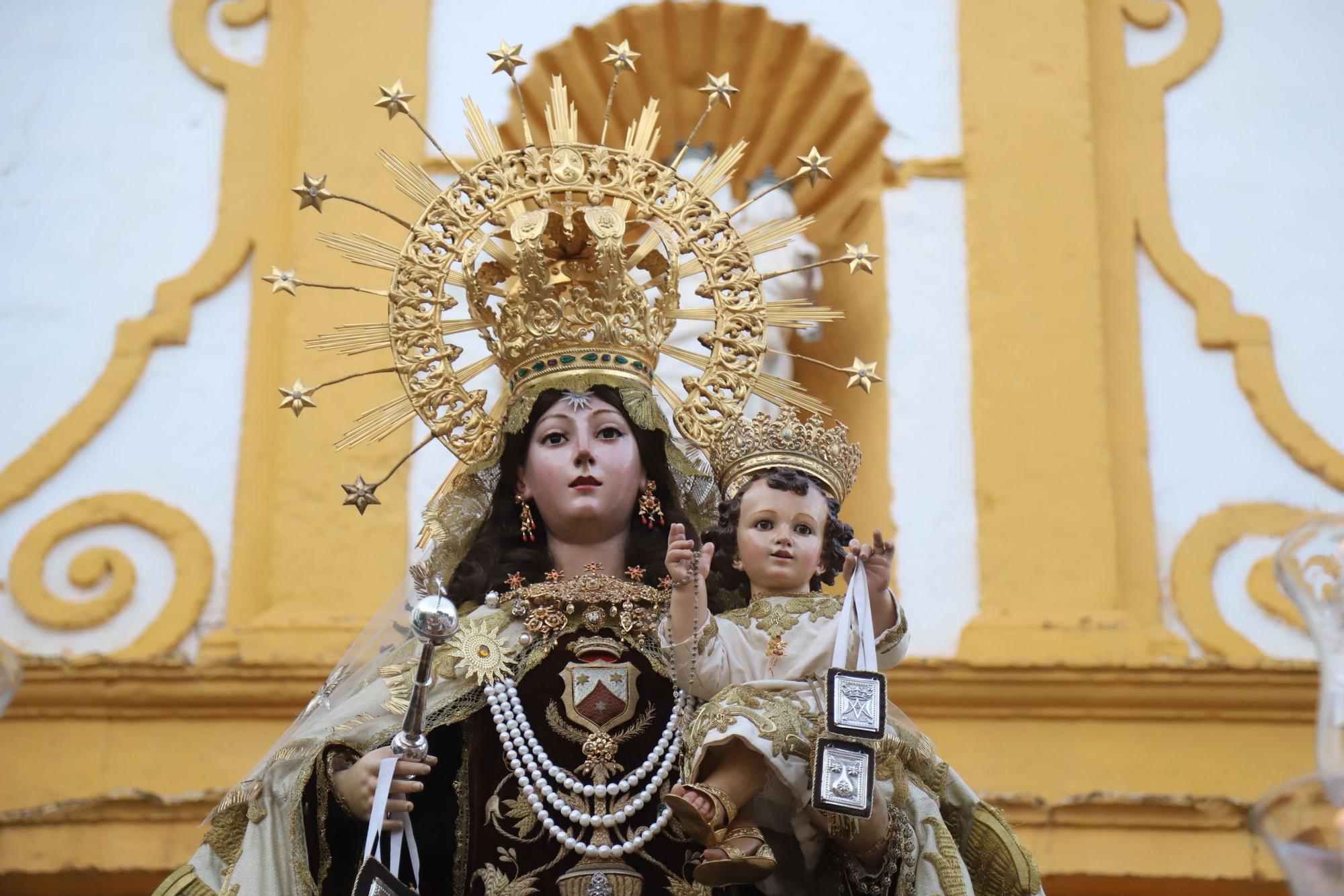 Las procesiones de la Virgen del Carmen por las calles de Córdoba, en imágenes