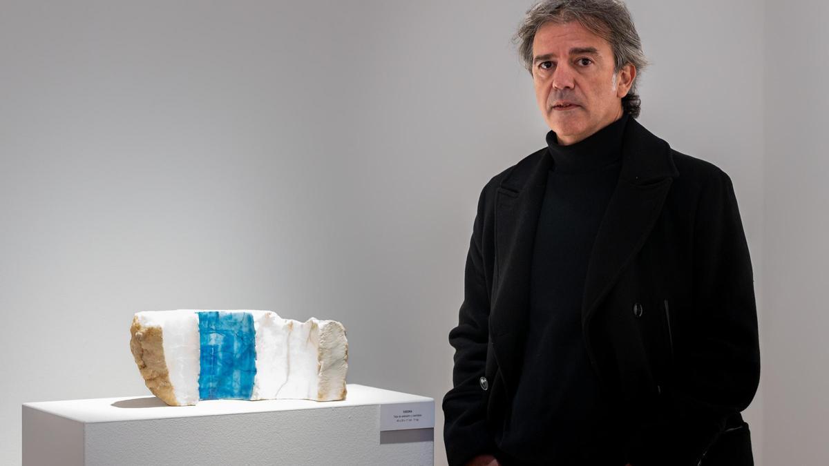 Fernando Clemente en su exposición &#039;La casa triste&#039; en el museo Pablo Gargallo de Zaragoza.