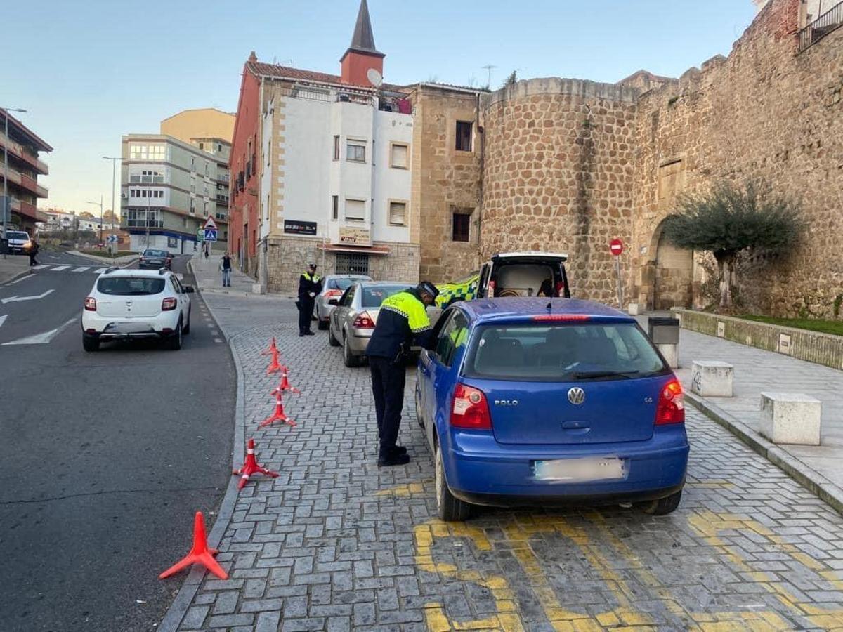 Condenado a prisión en Plasencia tras haber sido pillado cuatro veces en cinco años sin carné de conducir.