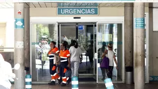 Denuncian la saturación de los hospitales por el cierre de camas