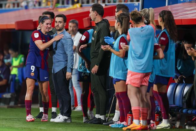 Liga F: FC Barcelona - Betis, el partido de despedida de Sandra Paños, Mariona Caldentey y Jonatan Giráldez, en imágenes