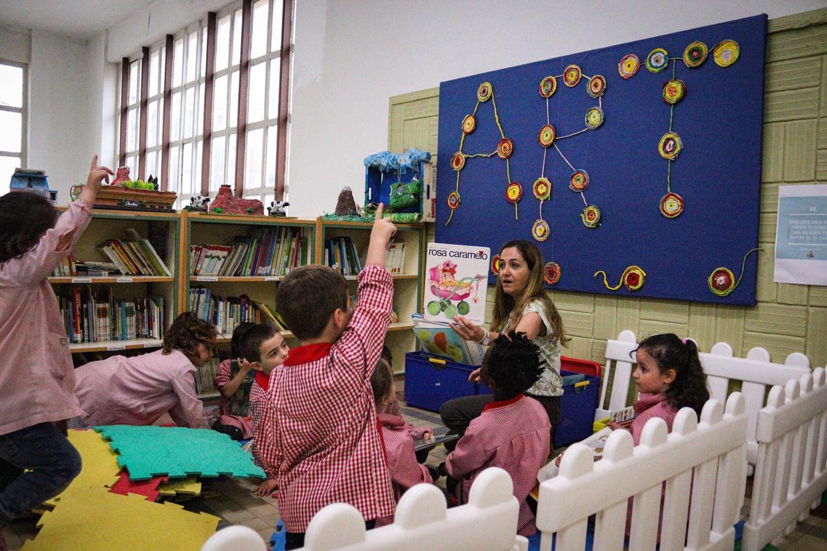 Los lunes al cole: Las Escuelas Blancas