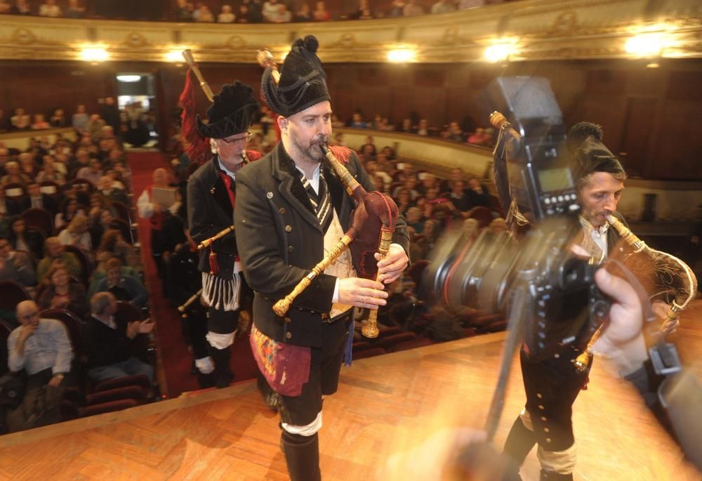 O teatro Rosalía acolle un acto aberto á cidadanía con figuras destacadas do sector cultural galego