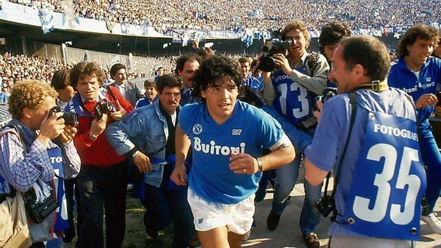 Maradona, en su etapa como jugador del Nápoles