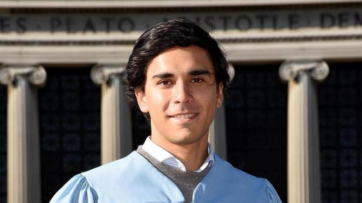 Gabriel Rodríguez tras graduarse del máster de Administración Pública en la Universidad de Columbia
