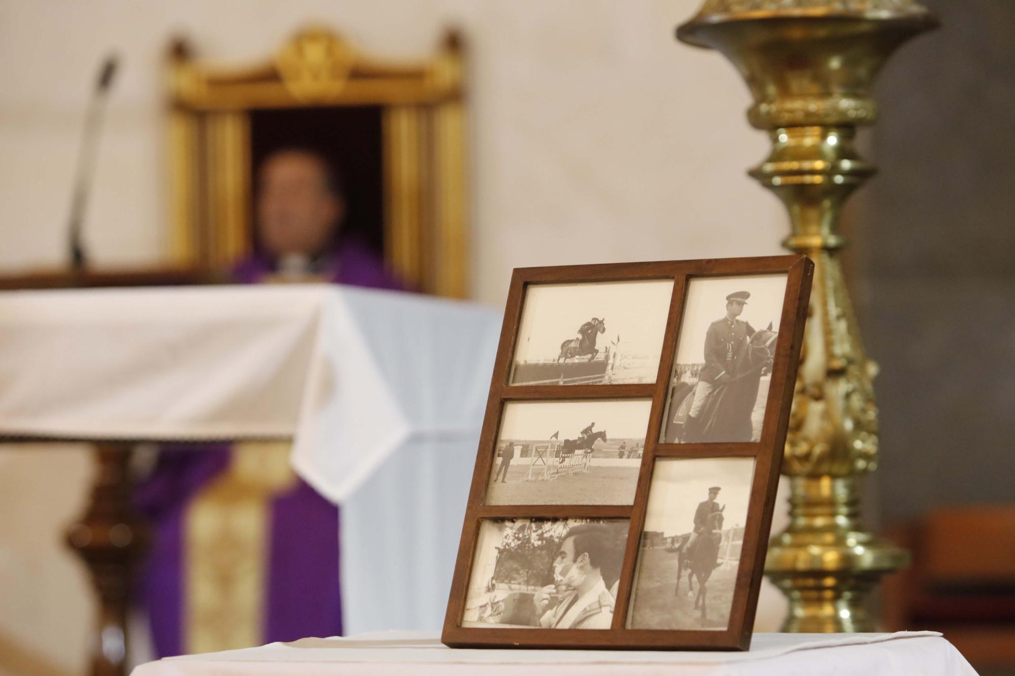 Galería de imágenes del funeral del general Alfredo Cardona