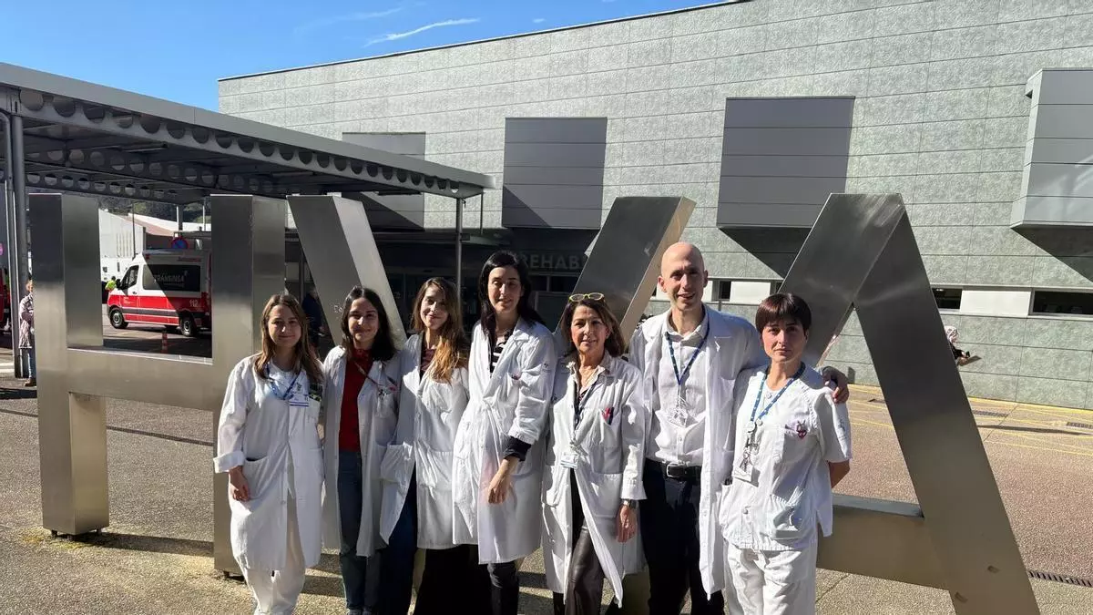 El hospital de Mieres elimina en una mañana los tumores dermatológicos más complejos