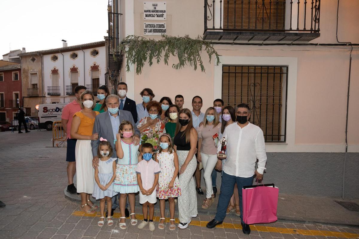 Inauguración de la calle que lleva su nombre