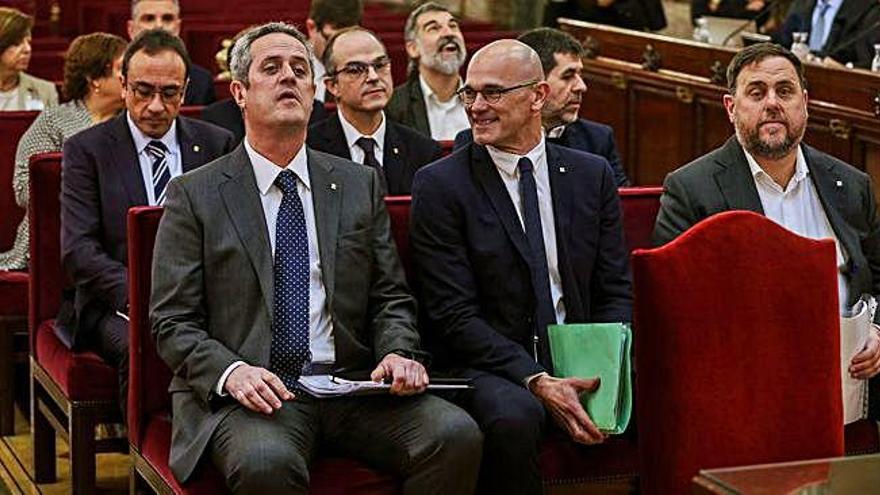 Els condemnats, asseguts a la bancada del Tribunal Suprem, el 12 de febrer d&#039;aquest any, el dia que va començar el judici.