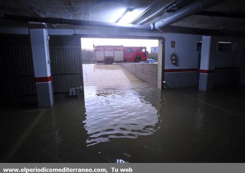 GALERÍA DE FOTOS -- El diluvio cae en Castellón y provoca inundaciones