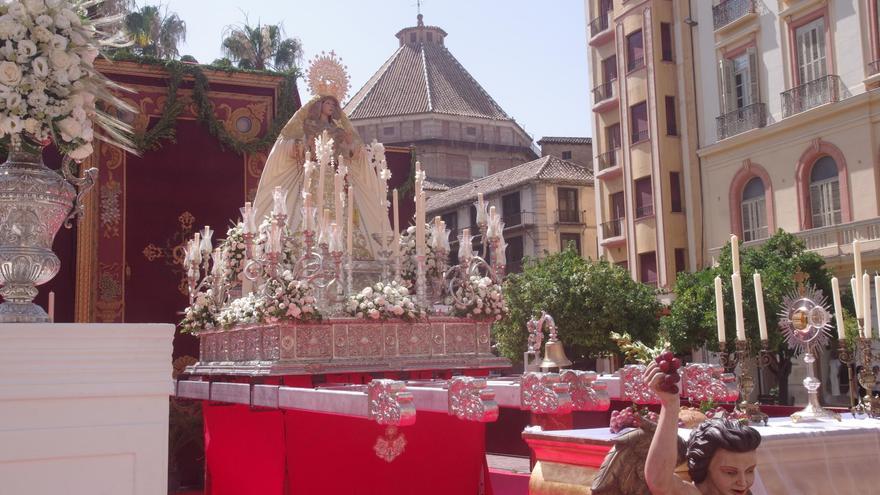 Altares montados para el paso de las procesión de el Corpus de Málaga 2025