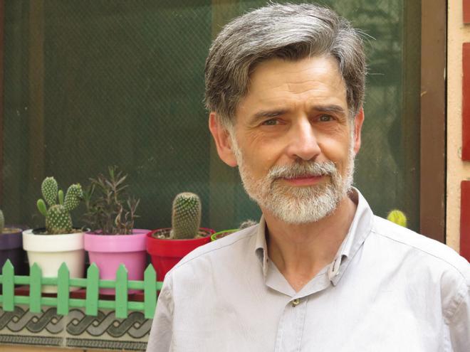 Carlos González, pediatre: "Moltes vegades quan el teu fill plora no vol ni joguines ni dolços, demana la teva presència i el teu afecte"