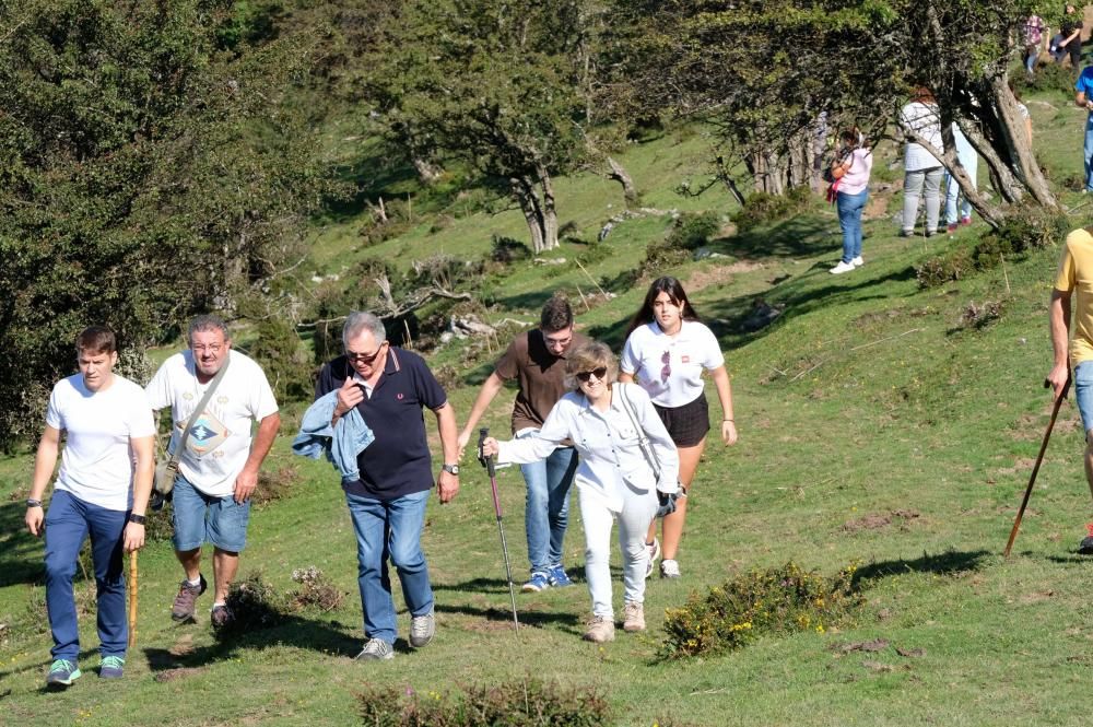 Homenaje a las víctimas del Pozo Funeres