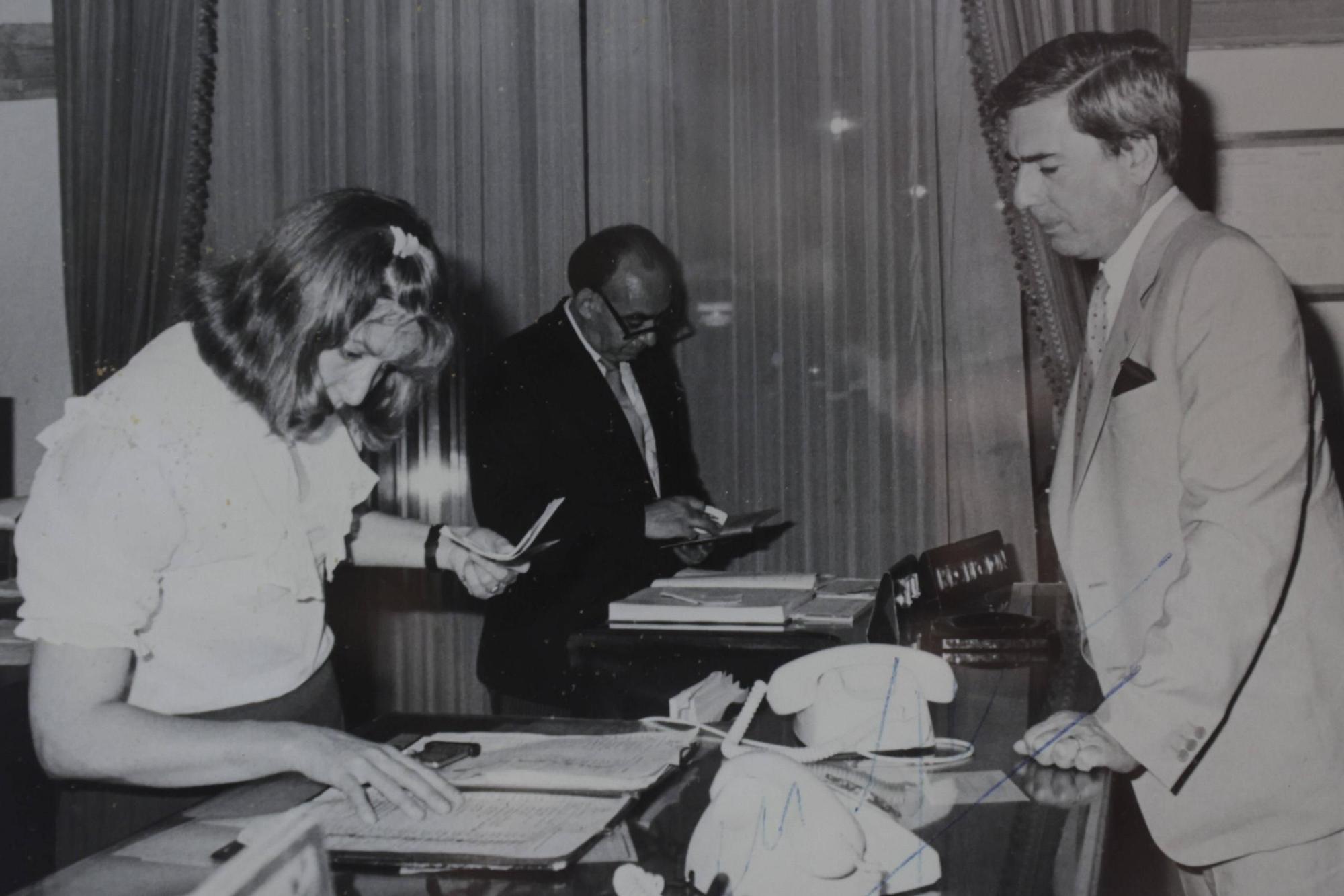 EN IMÁGENES: La relación de Mario Vargas Llosa con Asturias