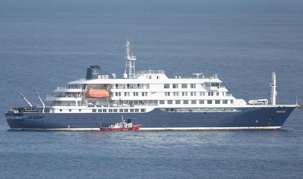 L’MV Hondius atracarà a les Canàries després de l’evacuació dels malalts