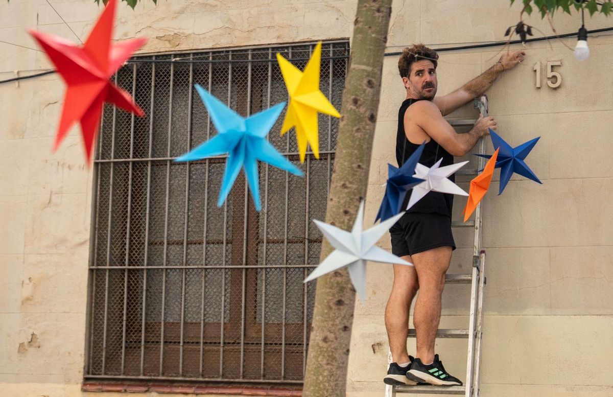 Comencen les festes de Sants, pendents dels xàfecs Comencen les festes de Sants, pendents dels xàfecs